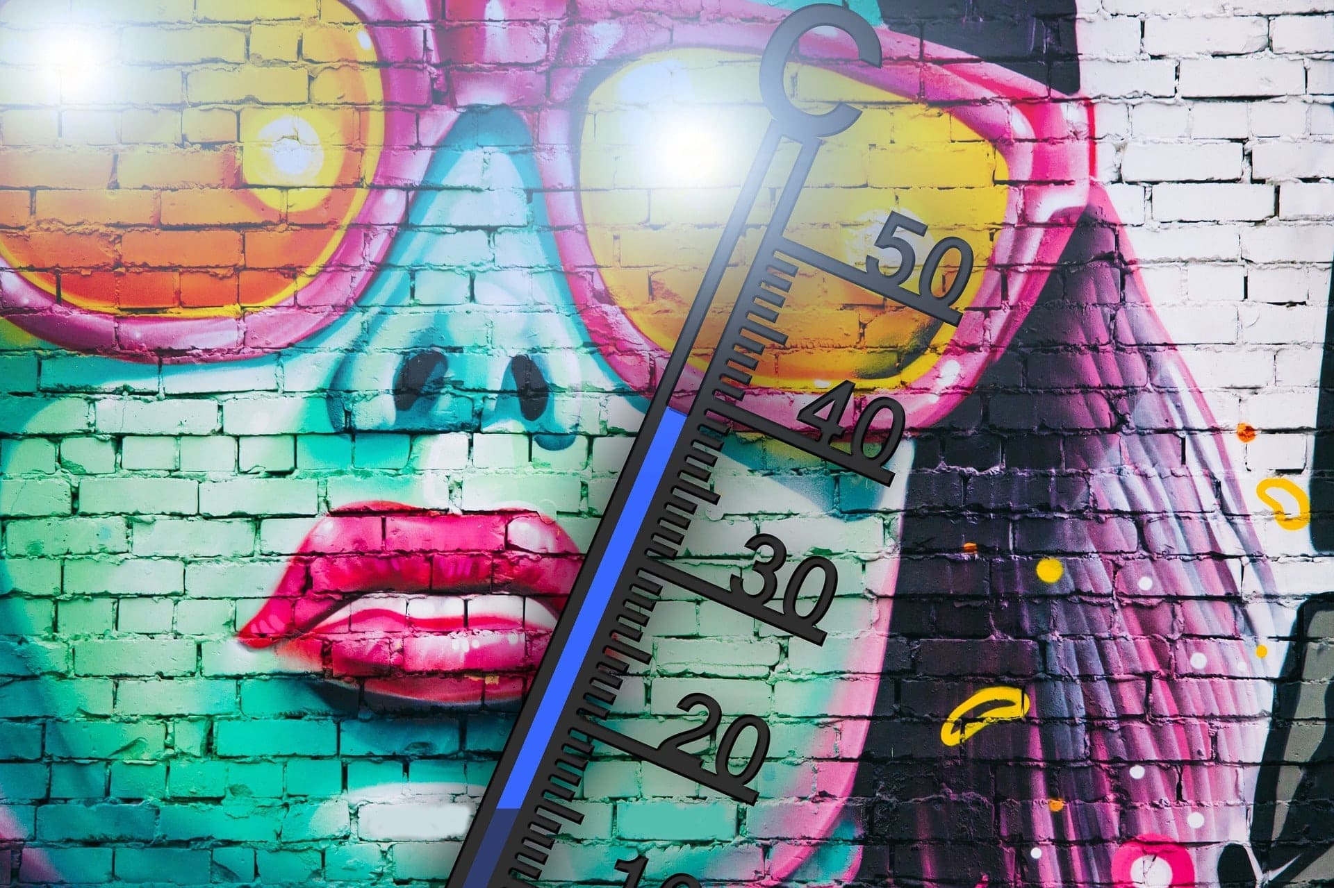 Street art woman with thermometer by geralt for Pixabay
