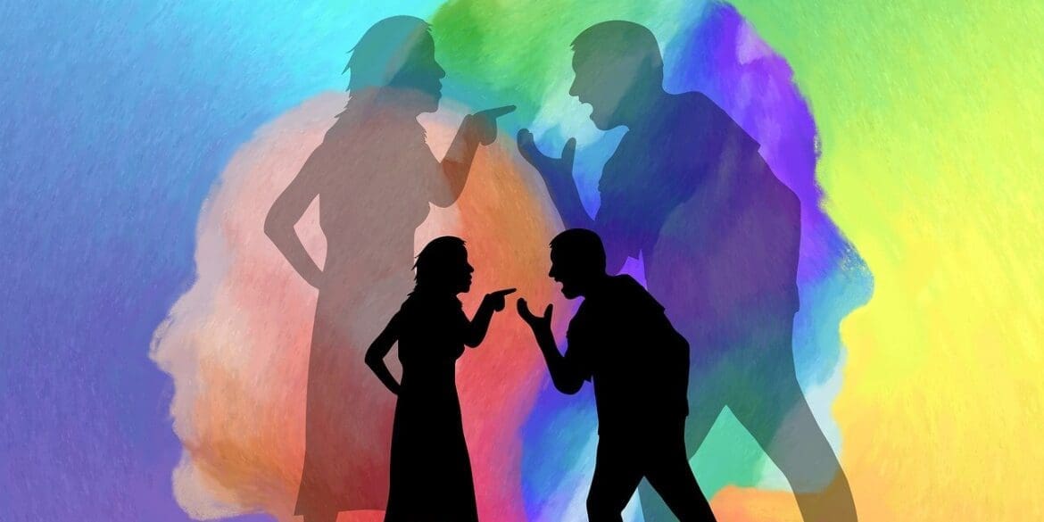 Illustration of two people in a dispute by Gerd Altmann from Pixabay
